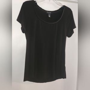 White House | Black Market Short Sleeve Knit Top Ladies Size Medium EUC $15
